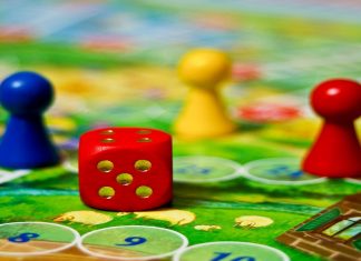 Beat Your BOREDOM With These Free BOARD Games